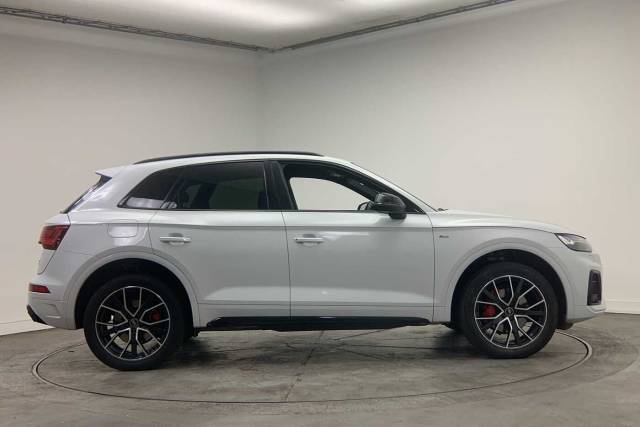 2023 Audi Q5 2.0 Edition 1 40 TDI quattro 204 PS S tronic