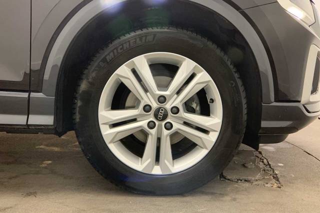 2022 Audi Q2 1.5 Sport 35 TFSI  150 PS 6-speed
