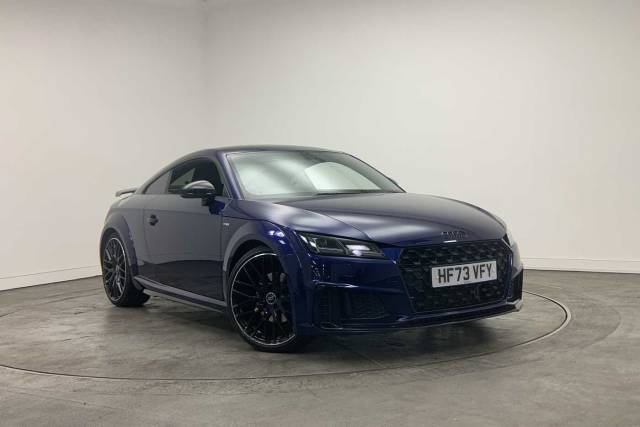 Audi TT 2.0 Coup- Black Edition 40 TFSI  197 PS S tronic Coupe Petrol Navarra Blue Metallic