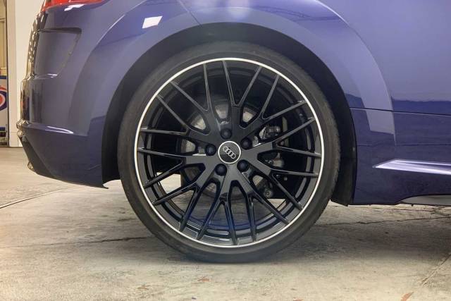 2023 Audi TT 2.0 Coup- Black Edition 40 TFSI  197 PS S tronic