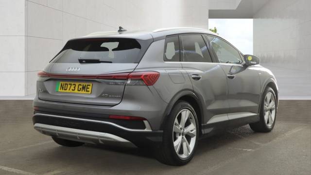 2023 Audi Q4 e-tron Q4  (O) S line 40 e-tron  150,00 kW