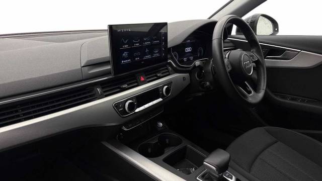 2022 Audi A4 Avant 2.0 Avant Technik 35 TFSI  150 PS S tronic
