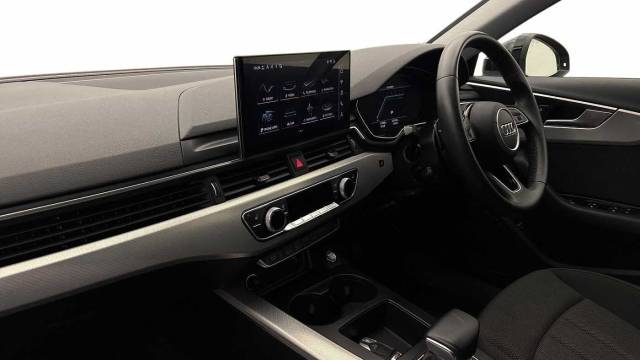 2023 Audi A4 Avant 2.0 Avant Technik 35 TFSI  150 PS S tronic