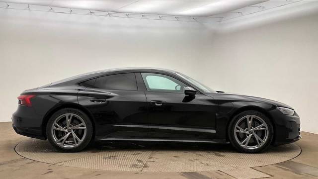 2023 Audi E-tron Gt GT    quattro 350,00 kW