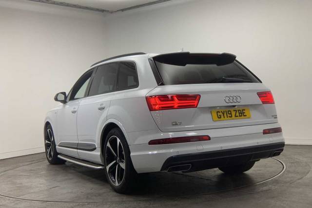 2019 Audi Q7 3.0 Black Edition 50 TDI quattro 286 PS tiptronic
