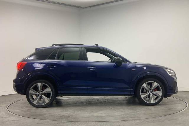 2021 Audi Q2 1.5 Vorsprung 35 TFSI  150 PS S tronic