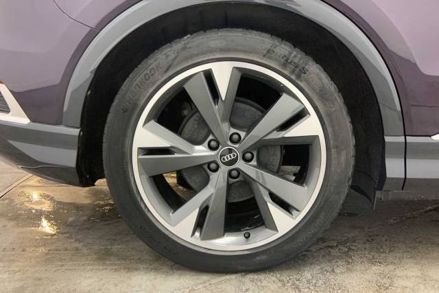 2021 Audi Q4 e-tron Q4  S line 35 e-tron  125,00 kW