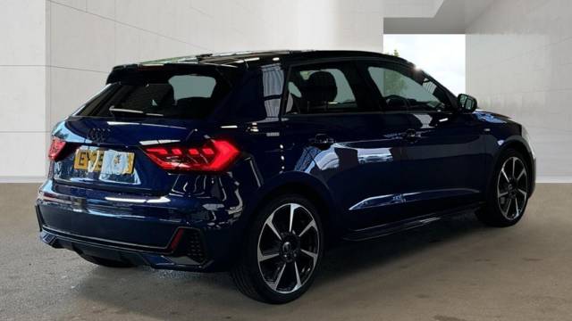 2025 Audi A1 Sportback 1.0 Black Edition 25 TFSI  95 PS S tronic