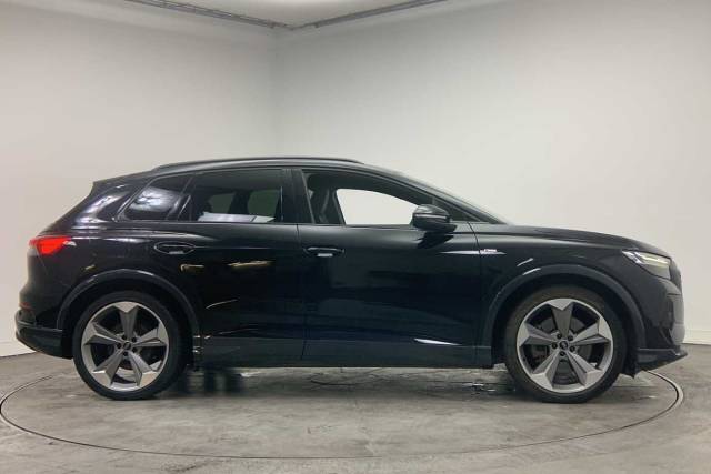 2024 Audi Q4 e-tron Q4  Black Edition 45 e-tron  210,00 kW