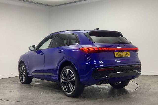 2025 Audi Q5 2.0 SUV Edition 1 TDI quattro 204 PS S tronic