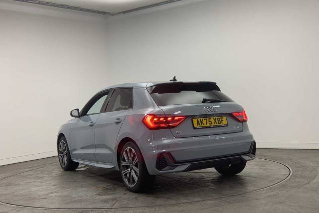 2025 Audi A1 Sportback 1.5 S line 35 TFSI  150 PS S tronic