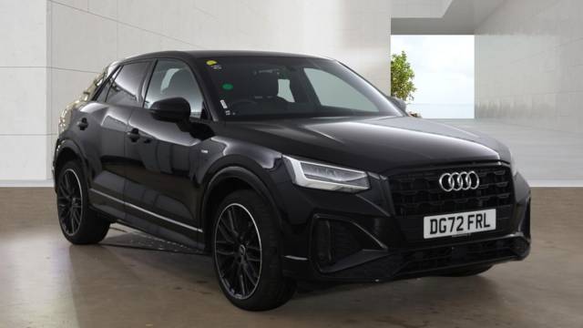 Audi Q2 1.5 Black Edition 35 TFSI  150 PS S tronic 4x4 vehicle Petrol Mythos black, metallic