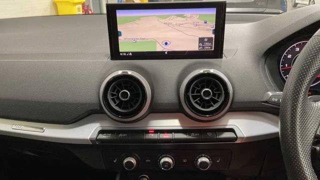 2022 Audi Q2 1.5 Black Edition 35 TFSI  150 PS S tronic