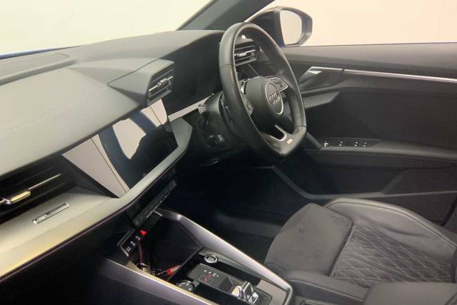 2023 Audi A3 Sportback 1.5 Edition 1 35 TFSI  150 PS S tronic