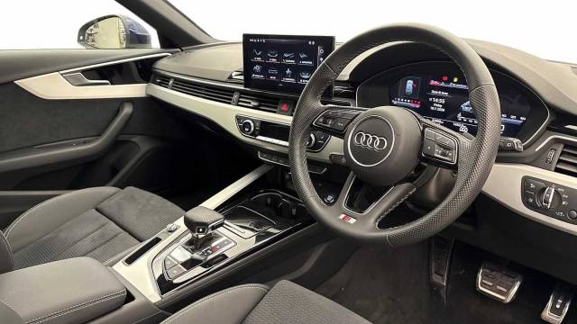 2023 Audi A4 Avant 2.0 Avant (O) S line 35 TFSI  150 PS S tronic