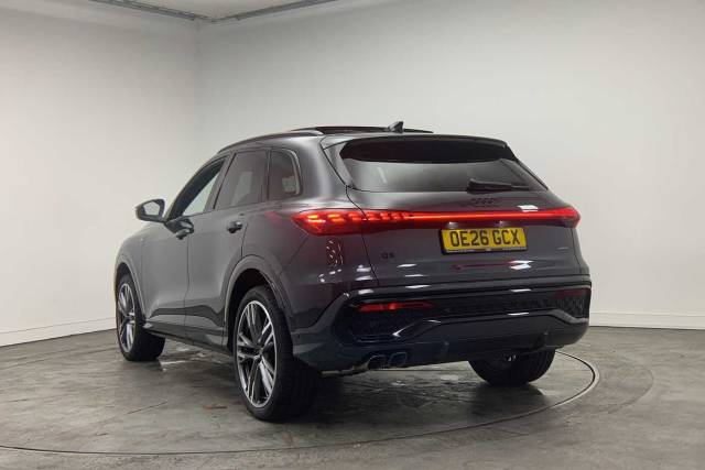 2026 Audi Q5 2.0 SUV Black Edition TDI quattro 204 PS S tronic