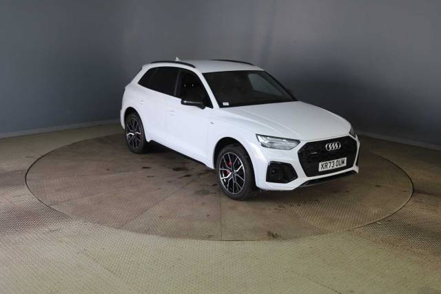Audi Q5 2.0 (O) Edition 1 45 TFSI quattro 265 PS S tronic 4x4 vehicle Petrol Glacier White Metallic