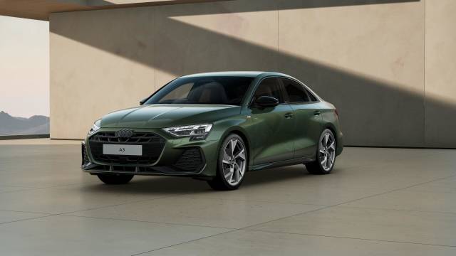 Audi A3 Saloon AUDI A3 Saloon Black Edition TFSI 150 PS S tronic Saloon Petrol District green, metallic