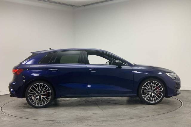 2025 Audi S3 Sportback 2.0 Black Edition TFSI  333 PS S tronic