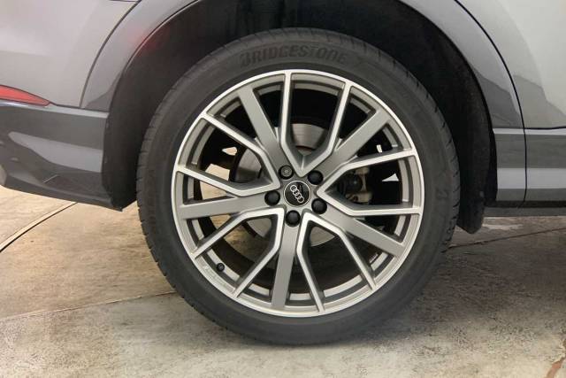 2024 Audi Q3 1.5 Black Edition 35 TFSI  150 PS S tronic