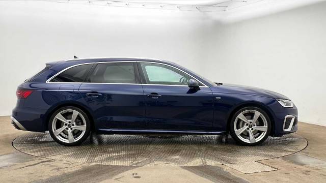 2024 Audi A4 Avant 2.0 Avant S line 40 TFSI  204 PS S tronic
