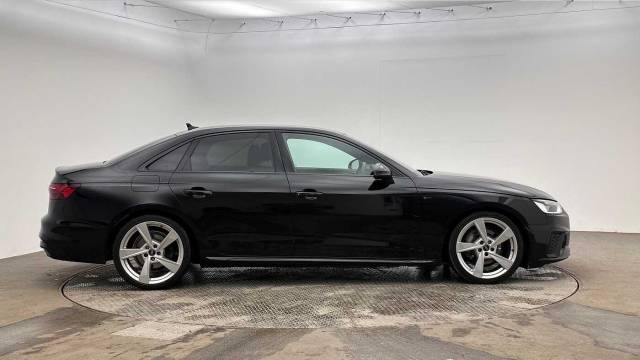 2022 Audi A4 Saloon 2.0 S line 40 TFSI  204 PS S tronic