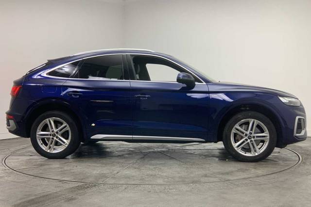 2023 Audi Q5 Sportback 2.0 MY23.5 S line 40 TDI quattro 204 PS S tronic