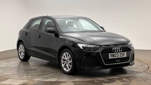 Audi A1 Sportback 1.0 Sport 25 TFSI  95 PS 5-speed Hatchback Petrol Myth Black Metallic