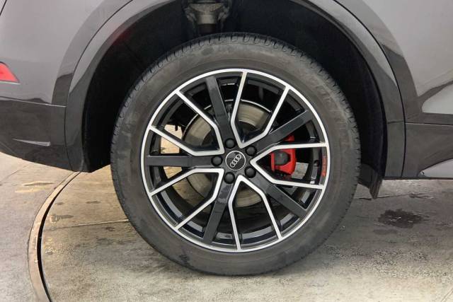 2023 Audi Q5 2.0 Edition 1 40 TDI quattro 204 PS S tronic