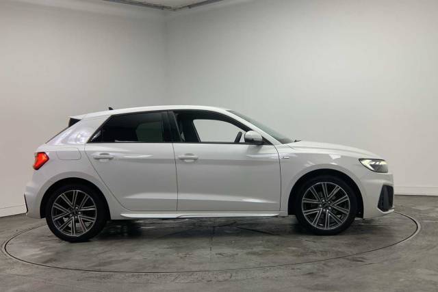2025 Audi A1 Sportback 1.0 S line 30 TFSI  116 PS S tronic
