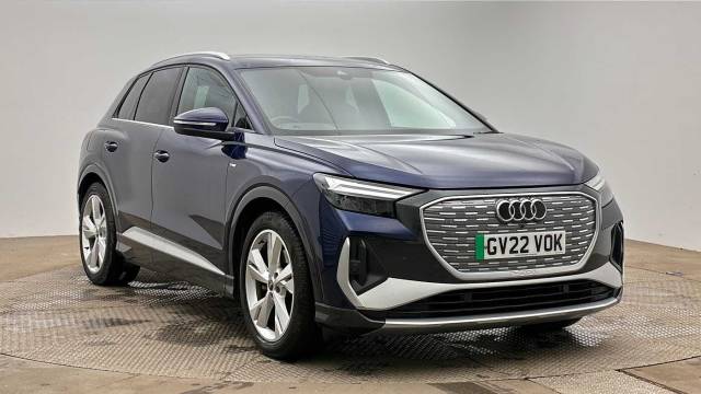 Audi Q4 e-tron S line 35  125,00 kW 4x4 vehicle Electric Navarra Blue Metallic