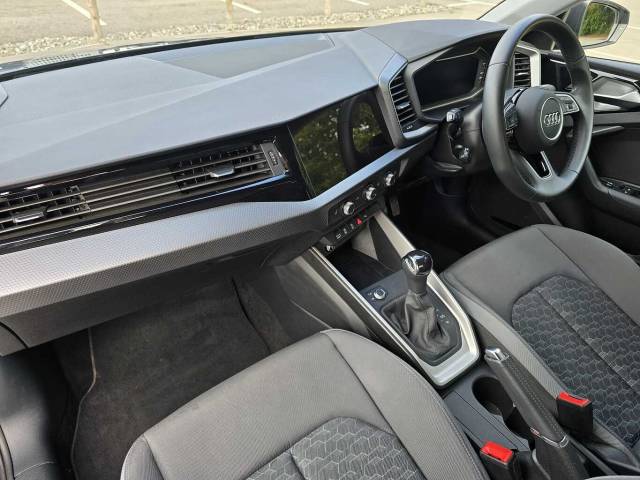 2025 Audi A1 Sportback 1.0 Sport 30 TFSI  116 PS S tronic