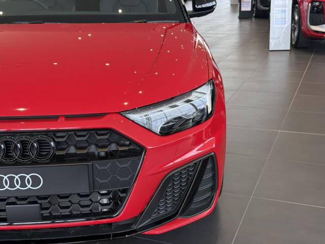 2026 Audi A1 Sportback AUDI A1 Sportback Black Edition 30 TFSI 116 PS 6-speed