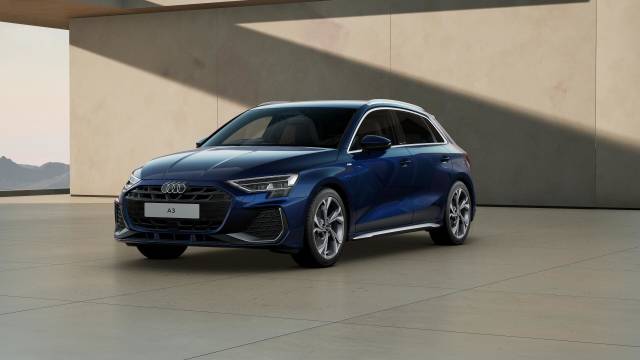 Audi A3 Sportback AUDI A3 Sportback S line TFSI 116 PS 6-speed Sportback Petrol Navarra blue, metallic