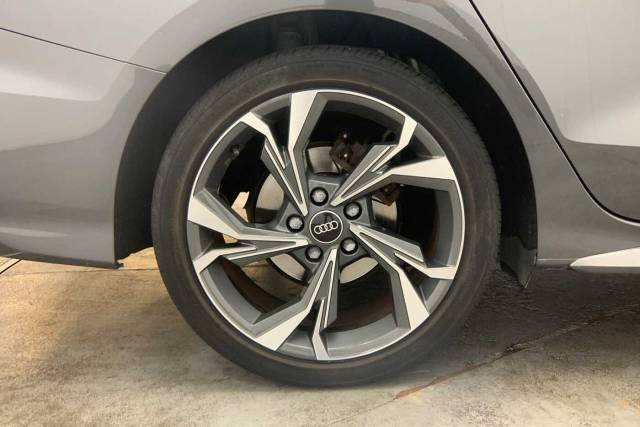 2022 Audi A3 Saloon 1.0 S line 30 TFSI  110 PS S tronic