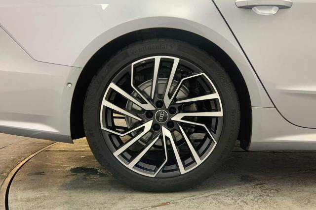 2024 Audi A7 Sportback 2.0 Black Edition 40 TDI quattro 204 PS S tronic