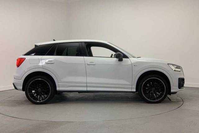 2020 Audi Q2 1.5 Black Edition 35 TFSI  150 PS S tronic