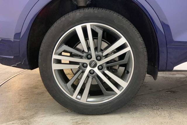 2023 Audi Q5 2.0 S line 40 TDI quattro 204 PS S tronic