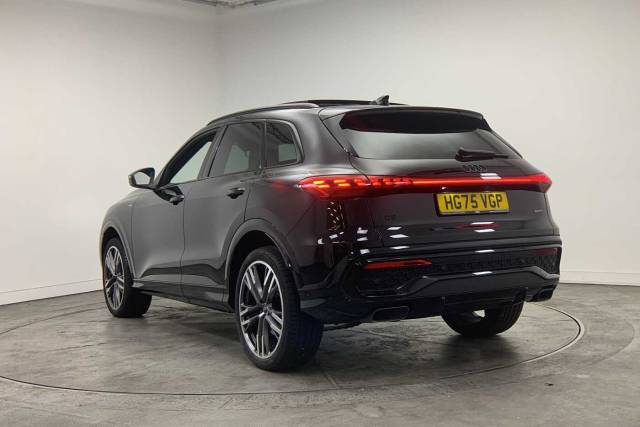 2026 Audi Q5 2.0 SUV Edition 1 TFSI quattro 204 PS S tronic