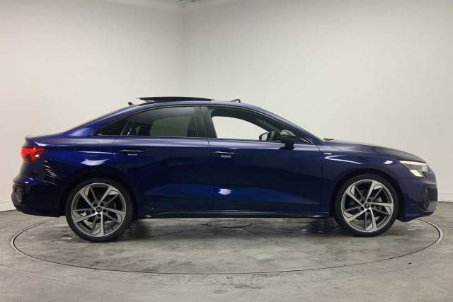 2024 Audi A3 Saloon 1.5 Black Edition 35 TFSI  150 PS S tronic
