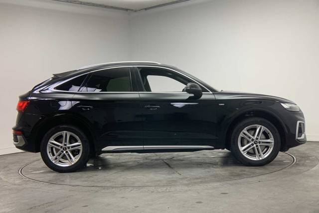 2023 Audi Q5 Sportback TFSI e 2.0 S line 50 TFSI e quattro 299 PS S tronic