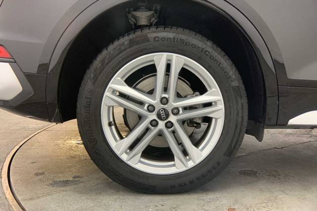 2023 Audi Q5 Sportback TFSI e 2.0 S line 50 TFSI e quattro 299 PS S tronic