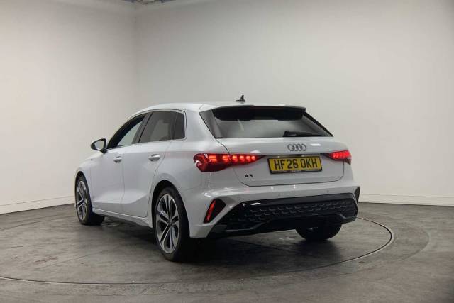 2026 Audi A3 Sportback 1.5 S line TFSI  150 PS 6-speed