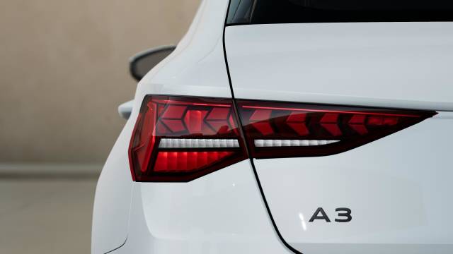 2026 Audi A3 Sportback 1.5 AUDI A3 Sportback S line TFSI 150 PS S tronic