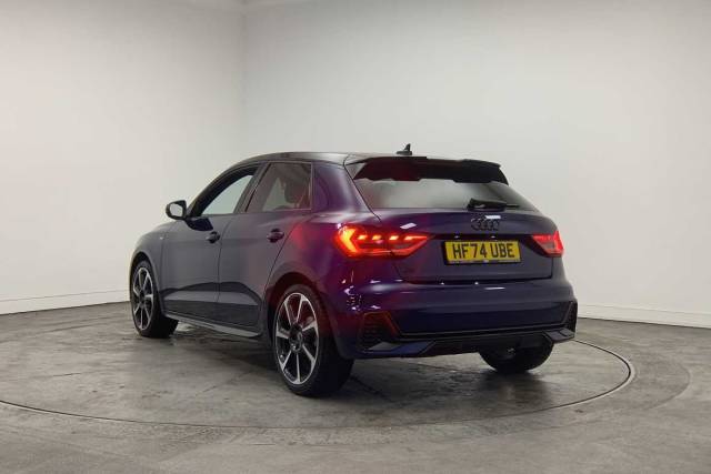 2024 Audi A1 Sportback 1.5 Black Edition 35 TFSI  150 PS S tronic