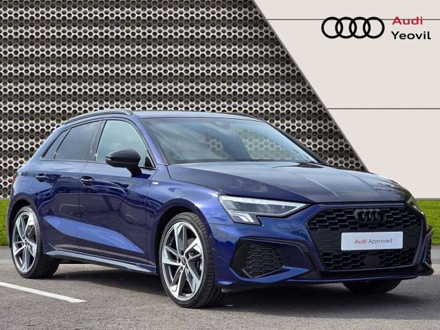 Audi A3 Sportback 2.0 Black Edition 35 TDI  150 PS S tronic Hatchback Diesel Navarra blue, metallic