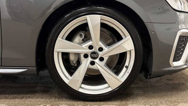 2024 Audi A4 Avant 2.0 Avant S line 40 TFSI  204 PS S tronic