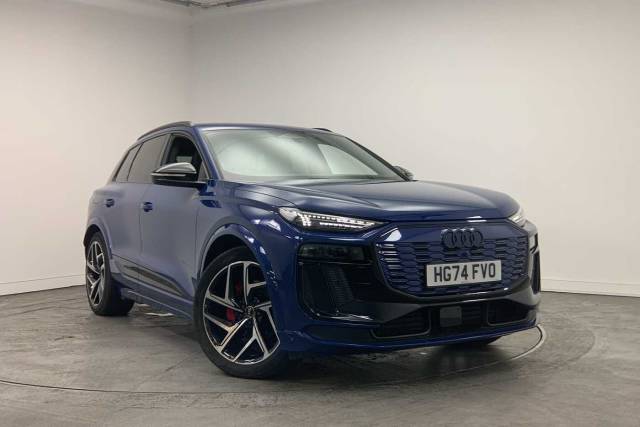 Audi Q6 e-tron SUV Edition 1 quattro 285,00 kW Estate Electric Ascari Blue Metallic