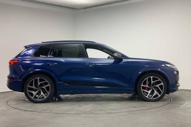 2025 Audi Q6 e-tron SUV Edition 1 quattro 285,00 kW
