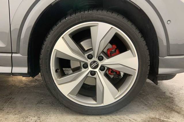 2021 Audi Q2 1.5 Vorsprung 35 TFSI  150 PS S tronic
